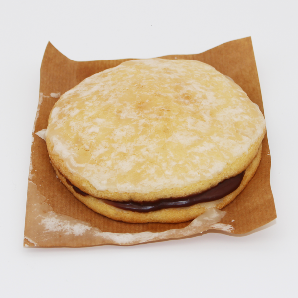 Doble torta de Alcázar rellena de chocolate - Las Canteras 1850